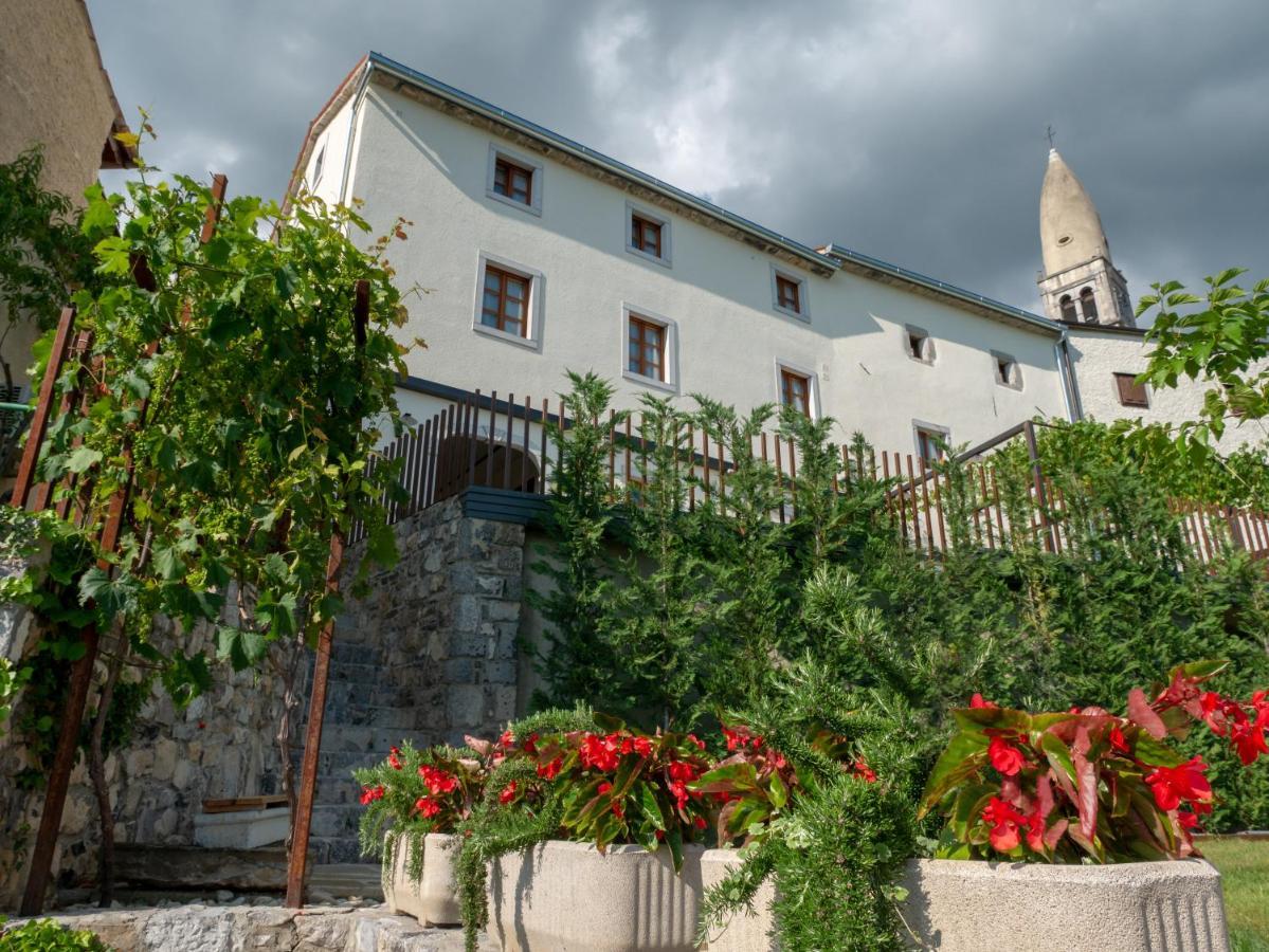 Apartmaji In Sobe Odlicna Hisa Štanjel Extérieur photo