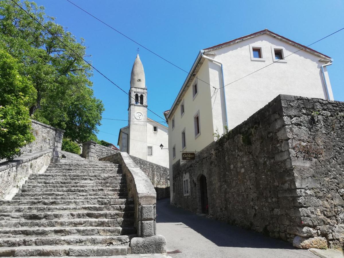 Apartmaji In Sobe Odlicna Hisa Štanjel Extérieur photo