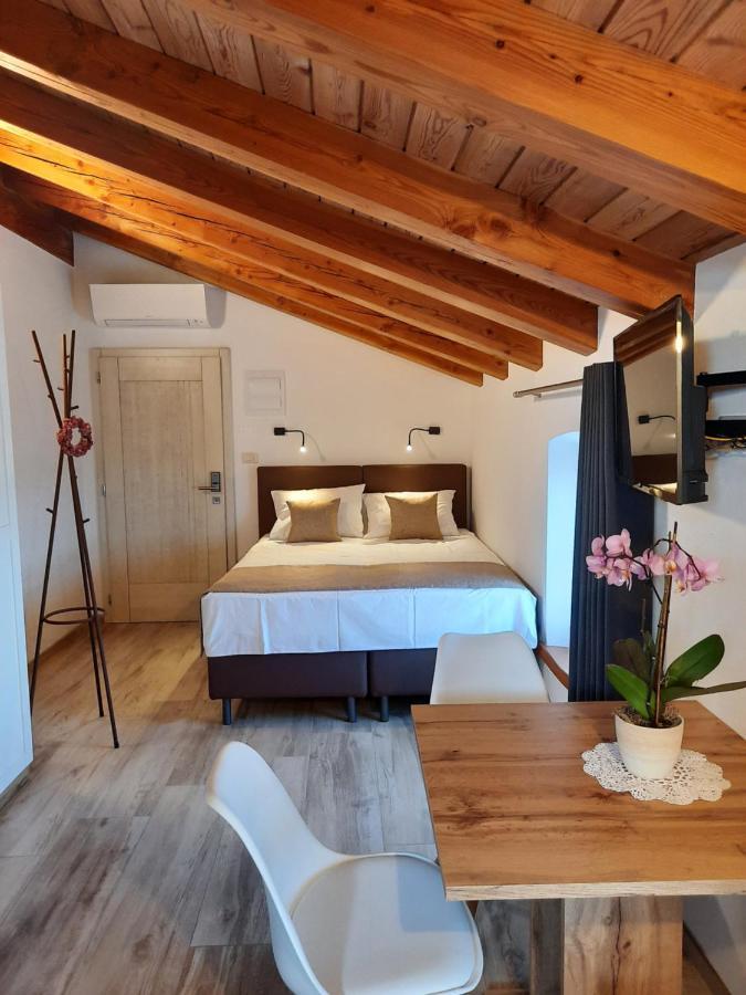 Apartmaji In Sobe Odlicna Hisa Štanjel Extérieur photo